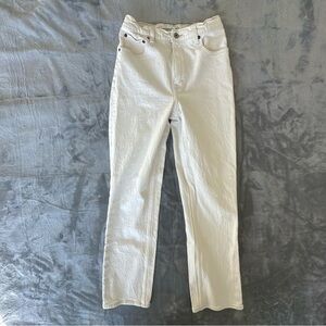 Abercrombie & Fitch The ‘90s Straight Ultra High Rise Jeans Cream Size 28/6 reg
